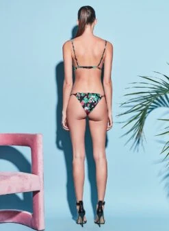 Fleur Du Mal Grommet Triangle Bikini Top -Sexy Wear Hub 201208 FLEURDUMAL SHOT 43 4575full 034270c7 3c48 4d95 bc7d 3782b8c10094