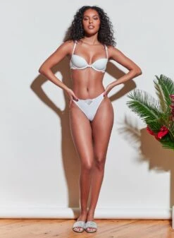 Fleur Du Mal Organic Cotton Thong 10 Fleur Du Mal Organic Cotton Thong -Sexy Wear Hub 210317 FLEURDUMAL SHOT 16 2404full