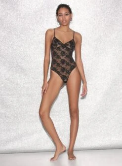 Fleur Du Mal Rosalia Lace Bodysuit 13 Fleur Du Mal Rosalia Lace Bodysuit -Sexy Wear Hub FDM 021523 0167full 6256d501 3077 42b1 9ecf 3848476dfa54