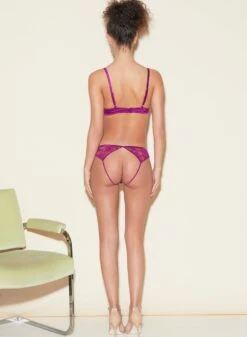 Fleur Du Mal Magnolia Lace Unlined Demi Bra 13 Fleur Du Mal Magnolia Lace Unlined Demi Bra -Sexy Wear Hub FDM 050322 1 0725full 02afb42f 0682 433b 9d25 aba459850069