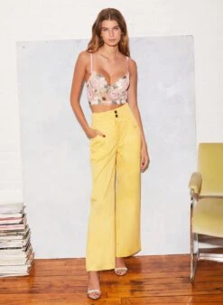 Fleur Du Mal Jardin Embroidery Longline Demi Bra -Sexy Wear Hub FL 082021 1 2019full ed5d9956 5907 408c 8b44 c753f1e043ae